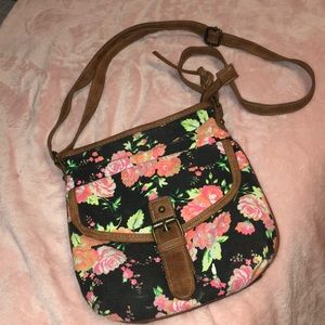 Over the shoulder floral purse